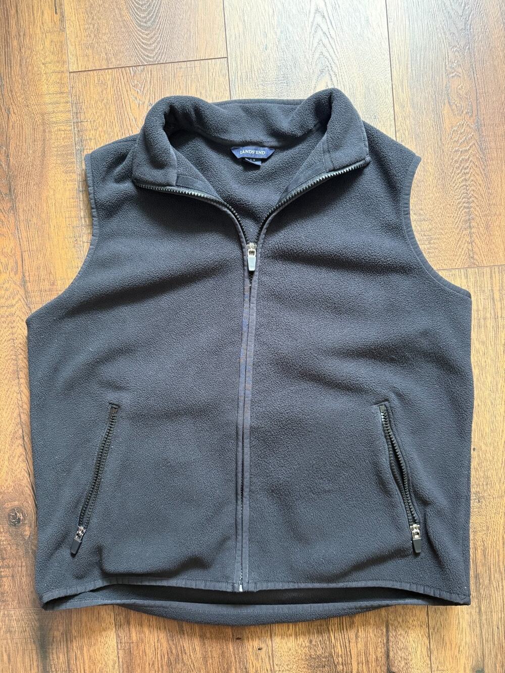 Lands’ End Black Fleece Full Zip Gorpcore Outdoor Vest Small 6-8